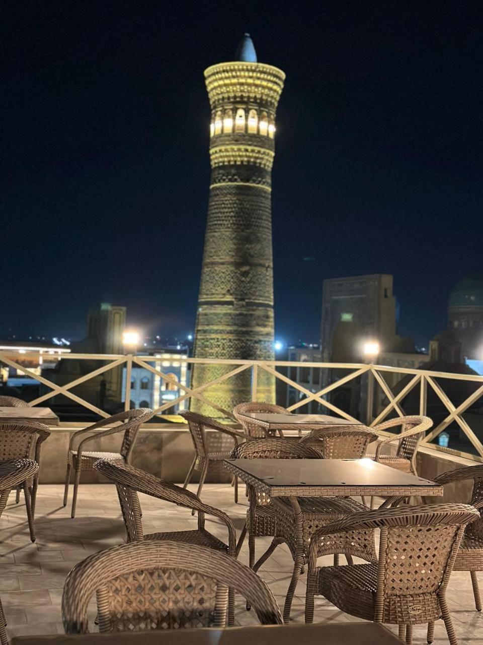 Poyi Kalon Teracce Hotel حلال بخارى المظهر الخارجي الصورة