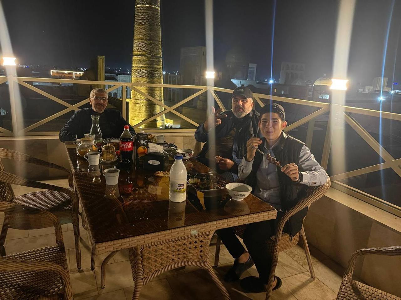 Poyi Kalon Teracce Hotel حلال بخارى المظهر الخارجي الصورة